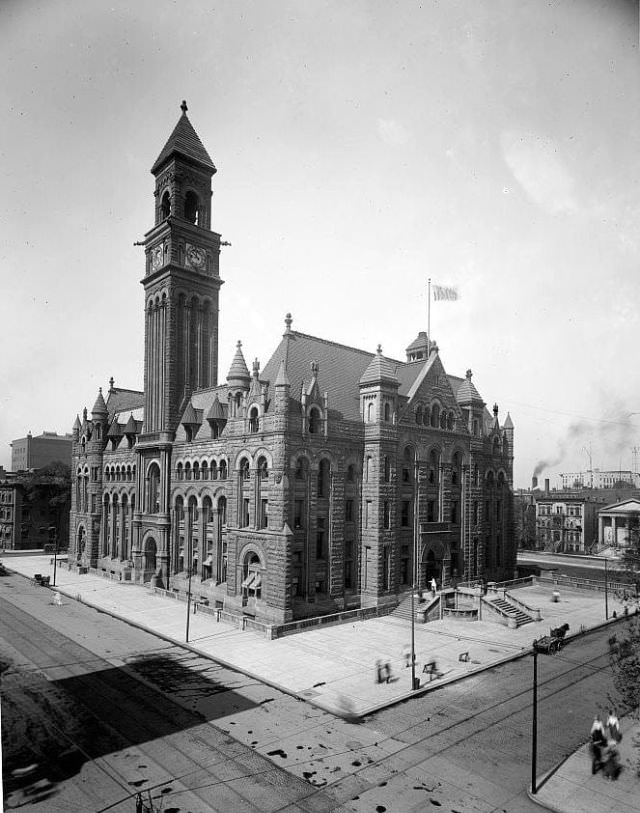 Post office, Detroit, Michigan, 1900s