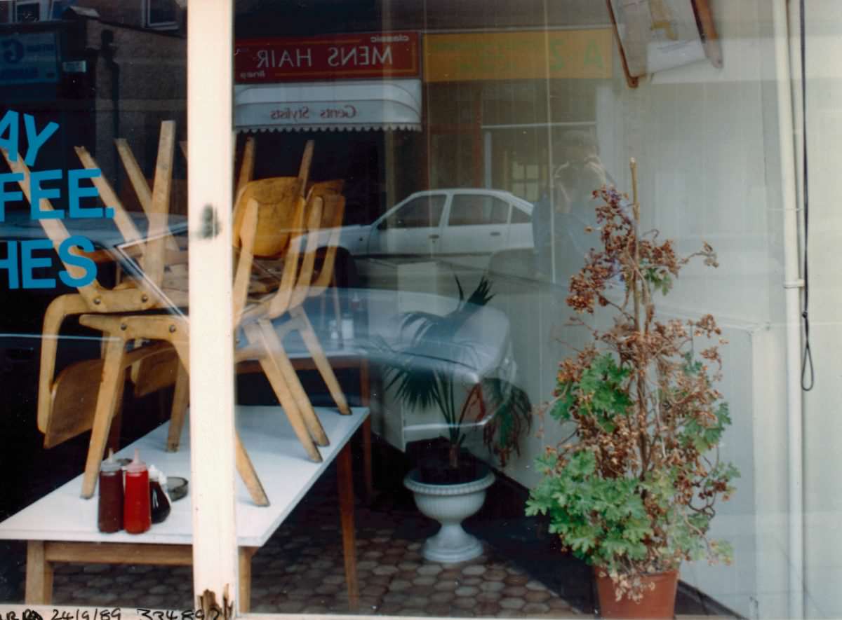 Cafe, West Green Rd, Seven Sisters, Haringey, 1989