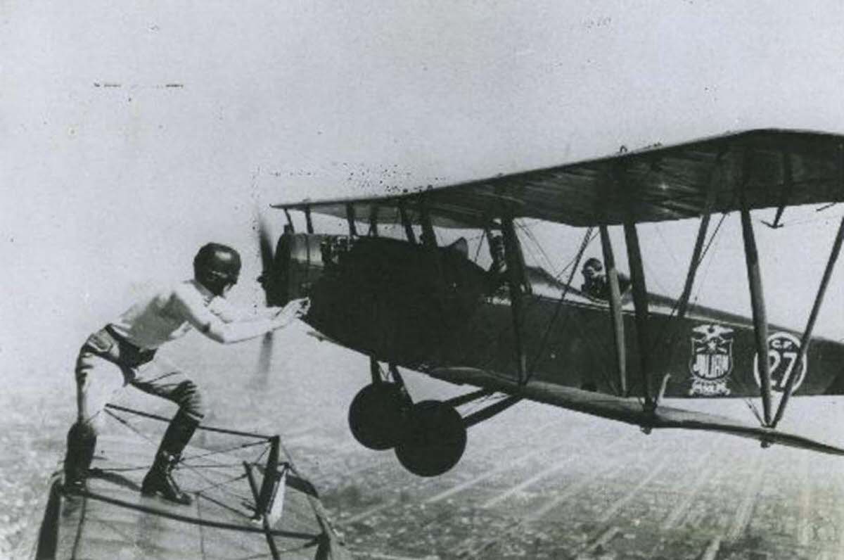 Gladys Ingle, a female wing walker.