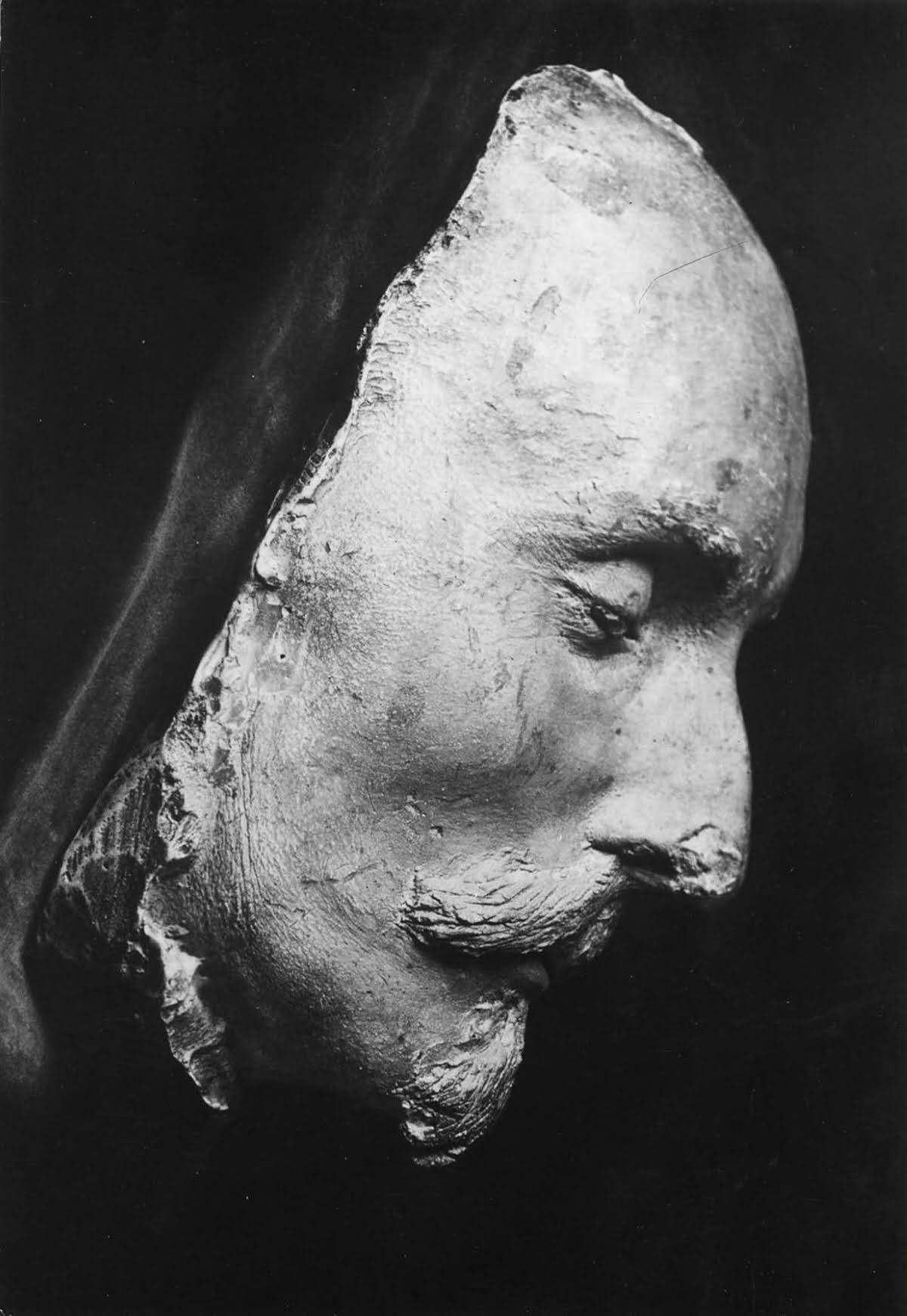 A mask believed to be of William Shakespeare (1564-1616).