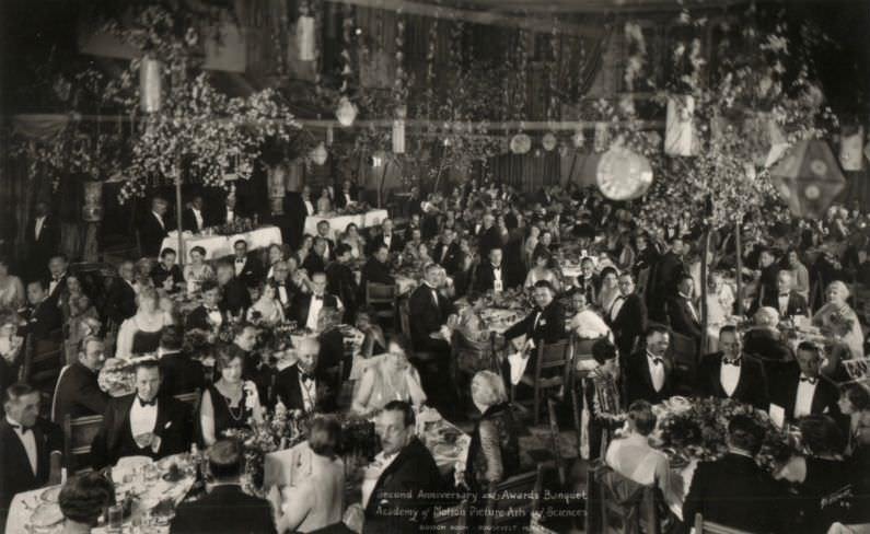 Rare Historical Photos of the First Academy Awards Ceremony in 1929