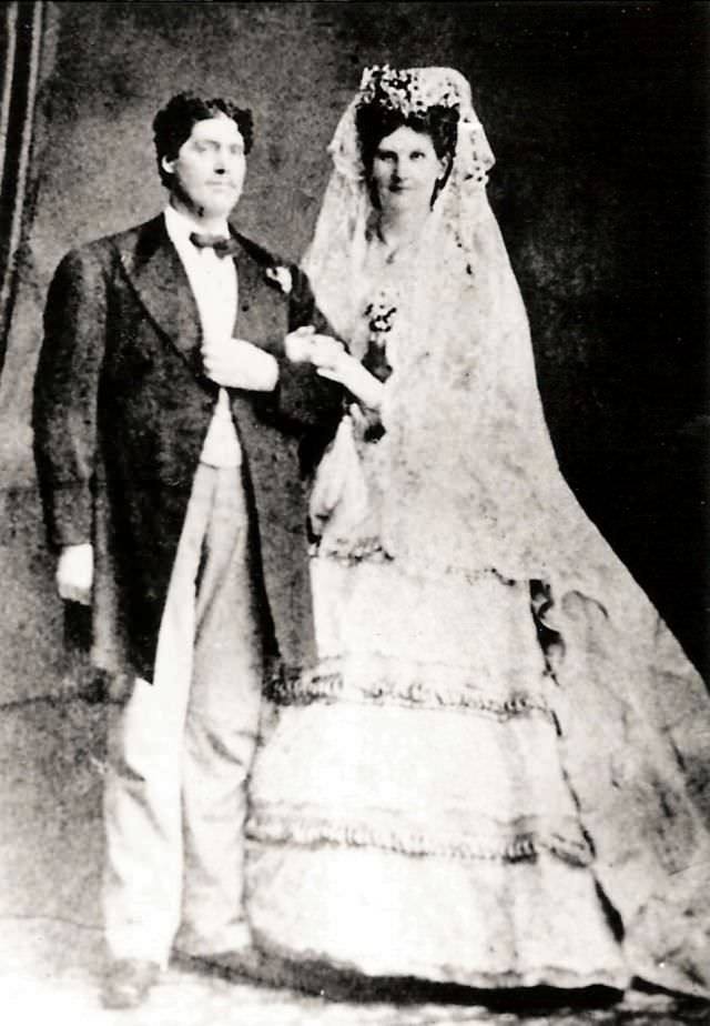 The Giants of Seville: Anna Haining Swan and Martin Van Buren Bates, the Tallest Married Couple Ever