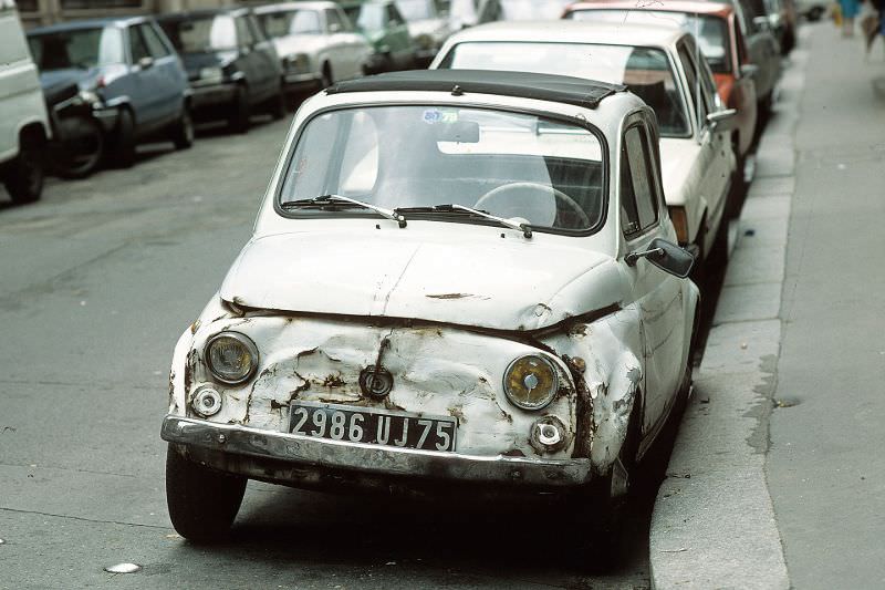 Typical car in Paris in 1980