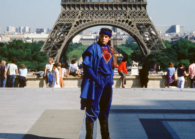 Fashion model at the Eiffel Tower