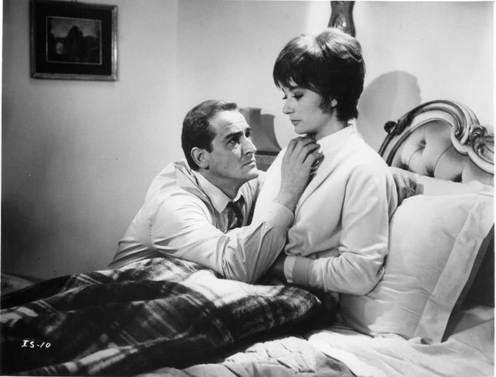 Anouk Aimee with Vittorio Gassman in a scene from the film 'Il Successo', 1965.