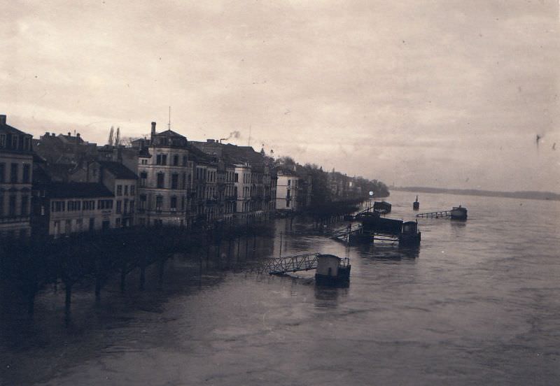 High water River Rhine, November 24, 1930