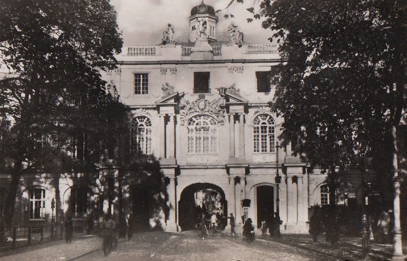 Koblenzer Tor, August 1940