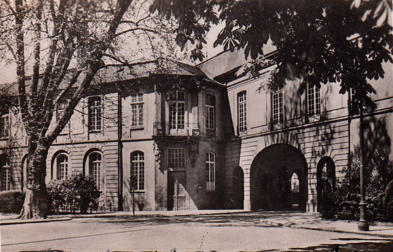 Stockentor (City Gate near University in Bonn), August 1940