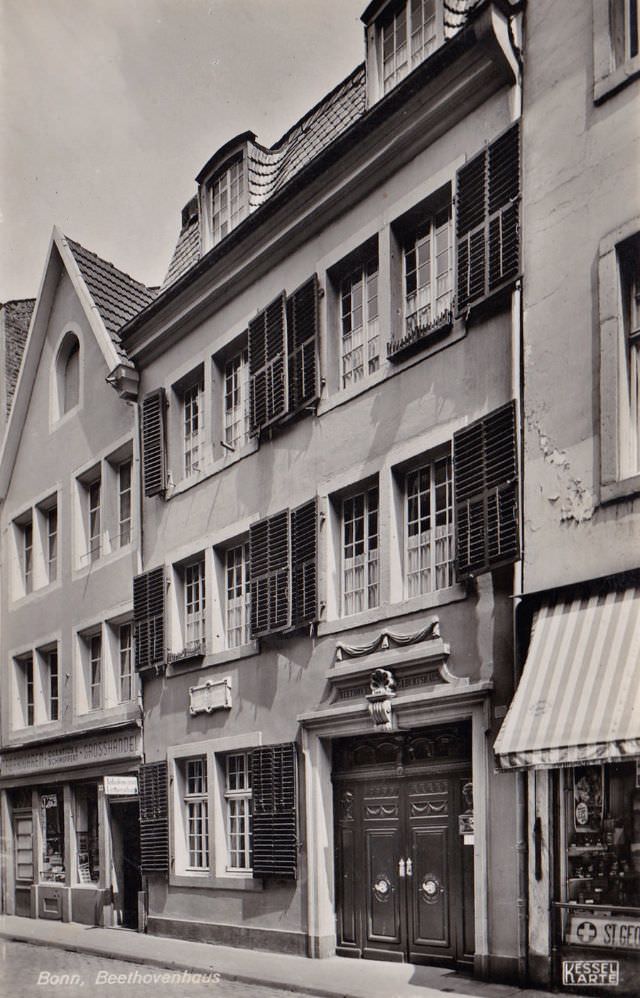 Beethoven's birthplace in the old town of Bonn, 1930