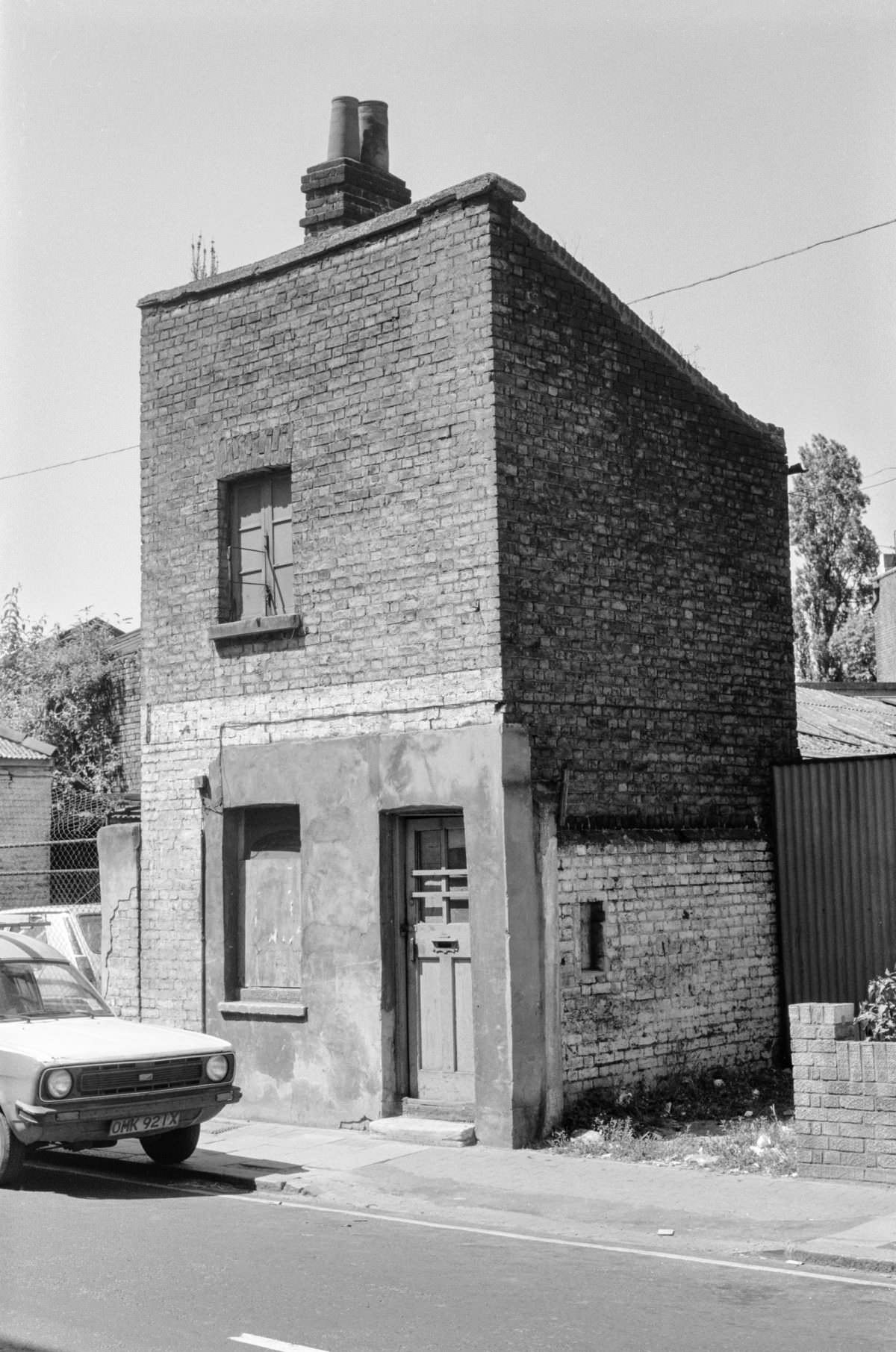 House, Bedford Rd area, 1989