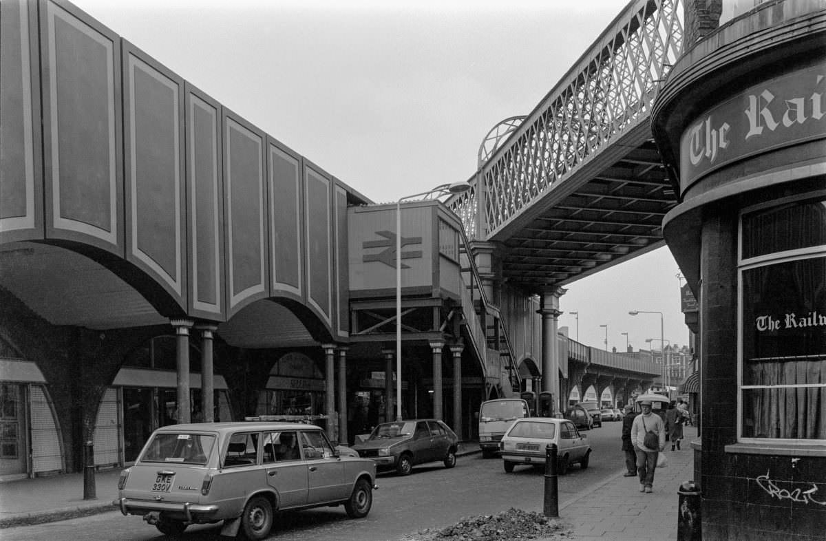 Brixton Station, Atlantic Rd, 1987