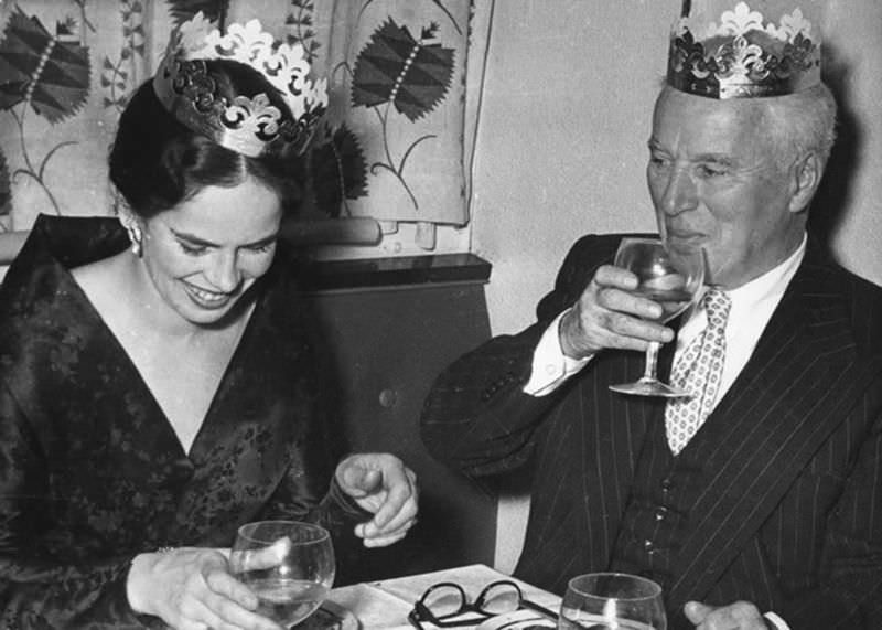 Beautiful Photos of Charlie Chaplin with his Last Wife Oona O’Neill