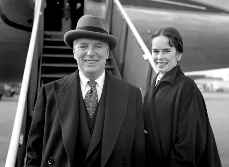 Beautiful Photos of Charlie Chaplin with his Last Wife Oona O’Neill