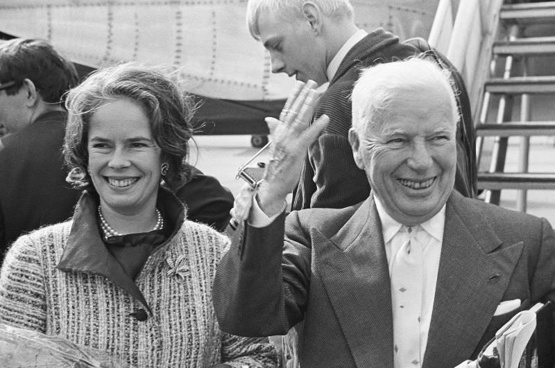 Beautiful Photos of Charlie Chaplin with his Last Wife Oona O’Neill