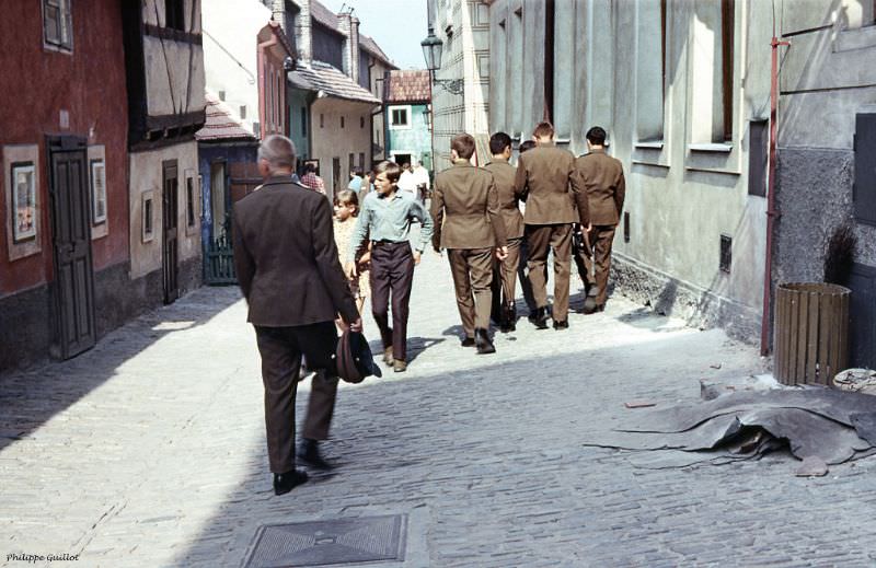 Soviet soldiers on a spree in Golden Lane, Prague