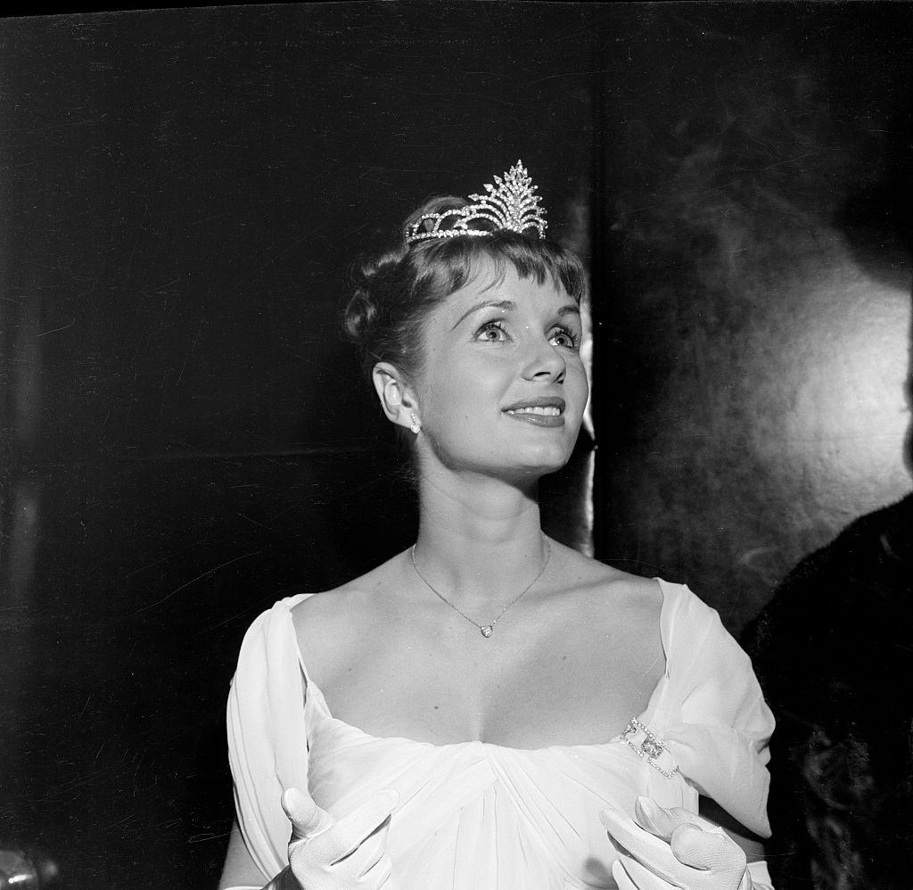 Debbie Reynolds attends an event in Los Angeles, 1957.