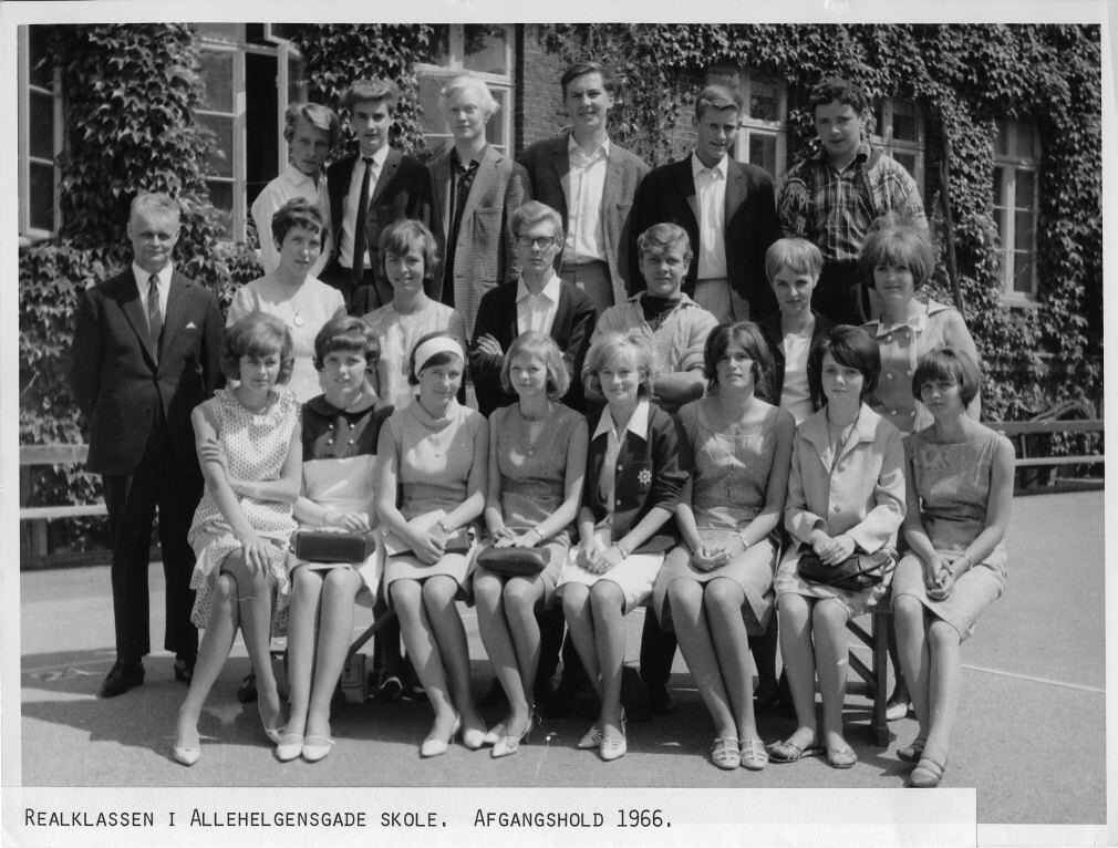 Allehelgensgade School, graduation team, 1966