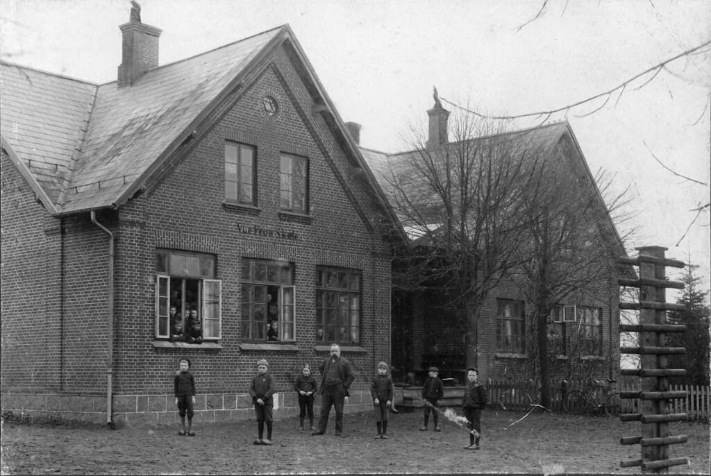 Vor Frue Skole, ca. 1909