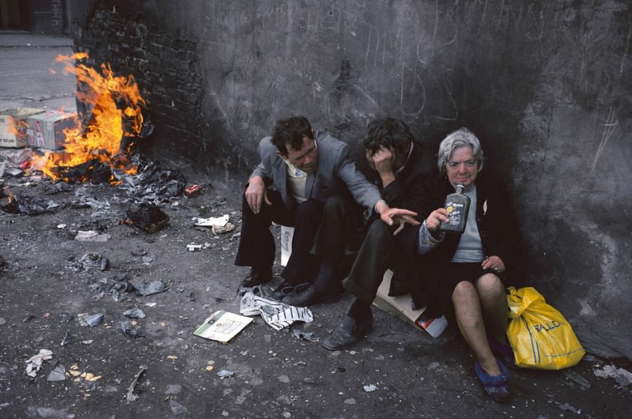 Stunning Photos captured the Gritty Life of Glasgow in 1980