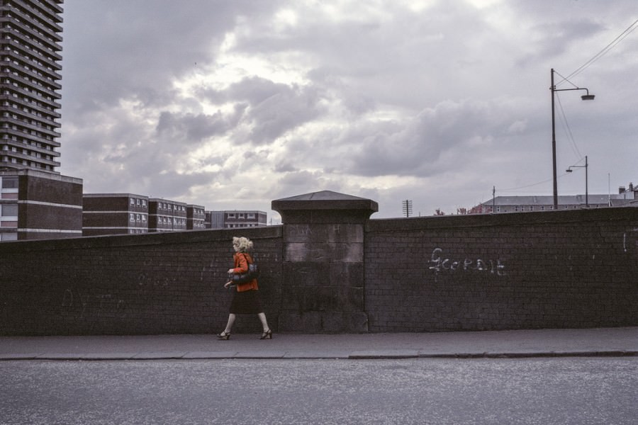 Stunning Photos captured the Gritty Life of Glasgow in 1980