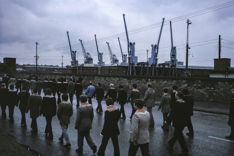 Stunning Photos captured the Gritty Life of Glasgow in 1980