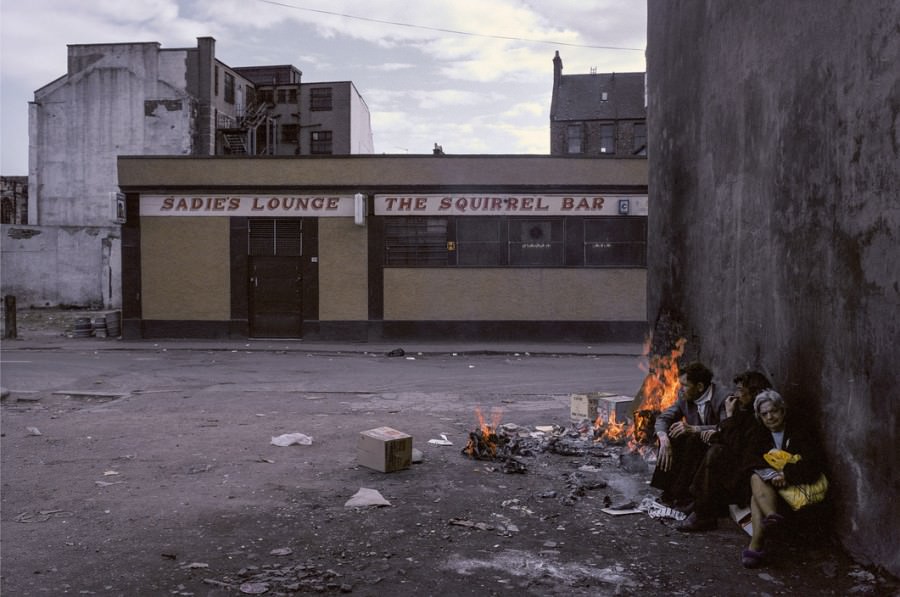 Stunning Photos captured the Gritty Life of Glasgow in 1980