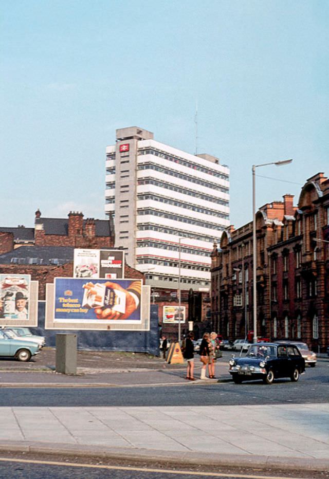 Piccadilly Station Office Block.