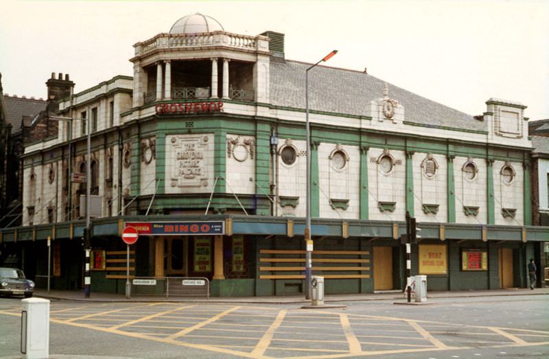 Grosvenor Picture Palace.