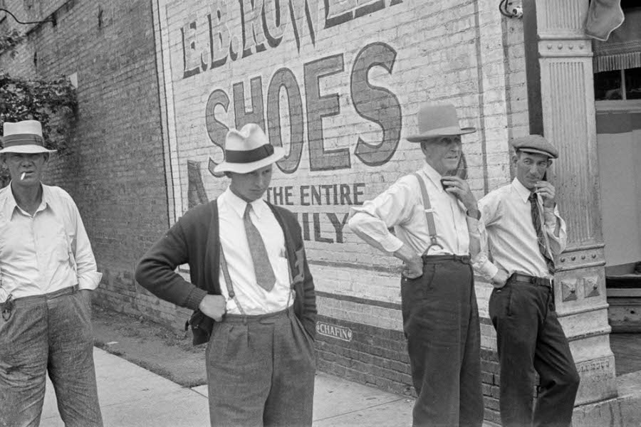 Rare Historical Photos of London, Ohio During the Great Depression, 1938