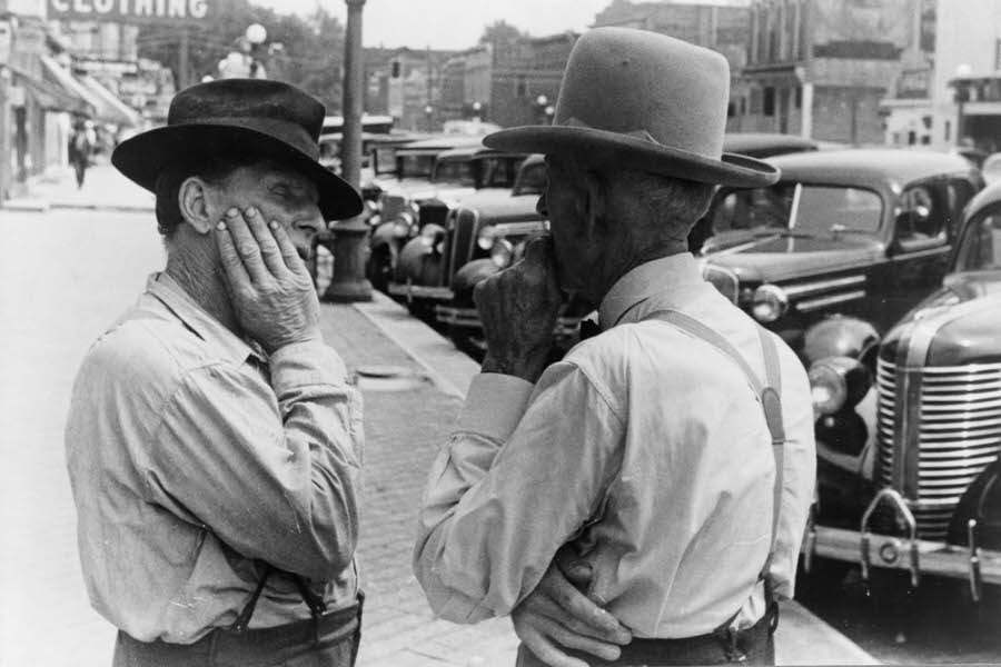 Rare Historical Photos of London, Ohio During the Great Depression, 1938