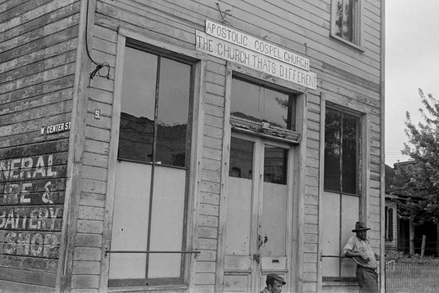 Rare Historical Photos of London, Ohio During the Great Depression, 1938