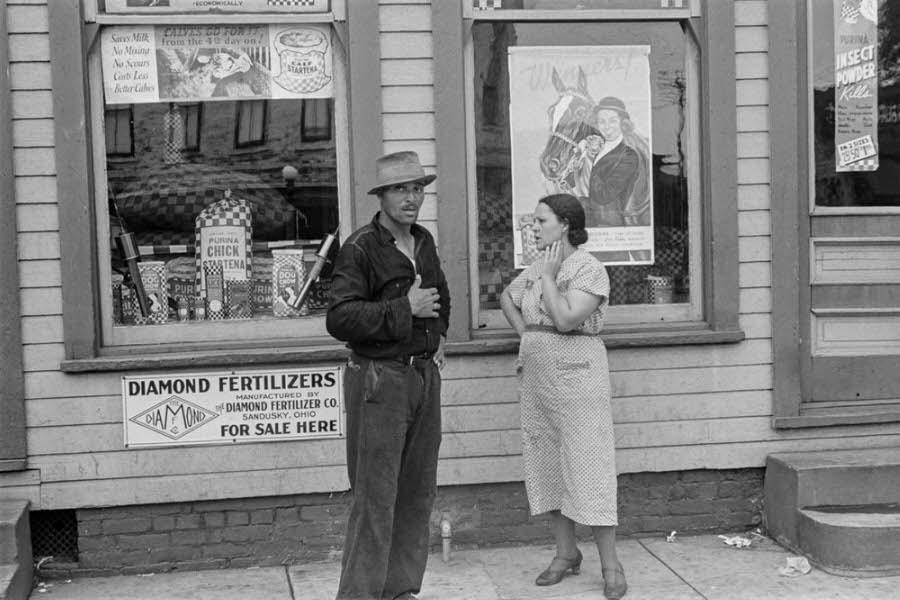 Rare Historical Photos of London, Ohio During the Great Depression, 1938