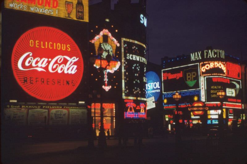 Piccadilly Circus at night.