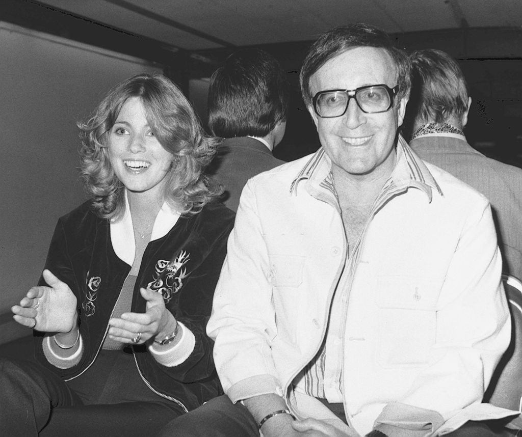 Lynne Frederick with her husband Peter Sellers after their visit to Hawaii, 1979.