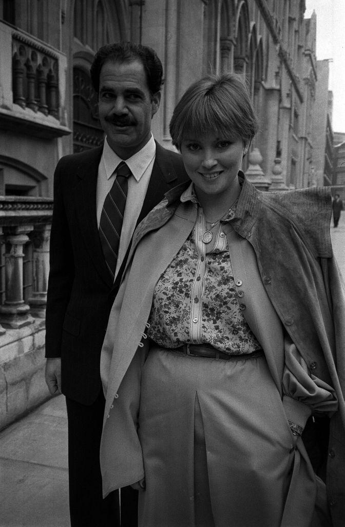 Lynne Frederick outside the court, 1982.