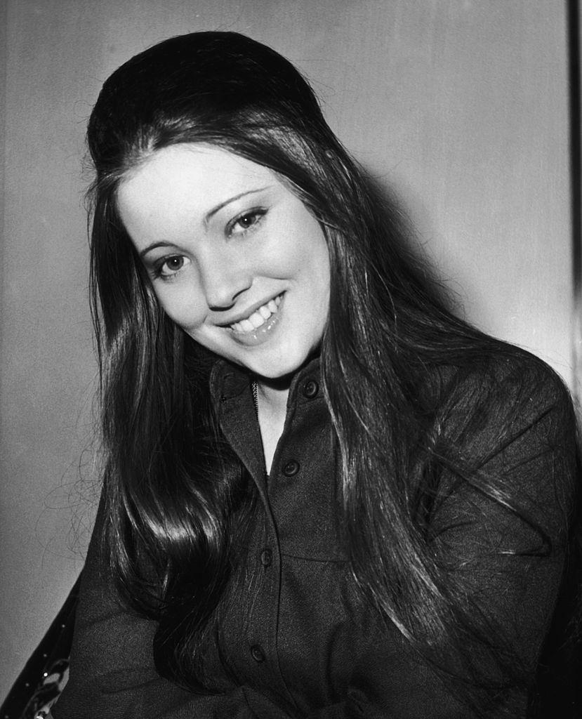 Lynne Frederick at London Airport, 7th February 1972.