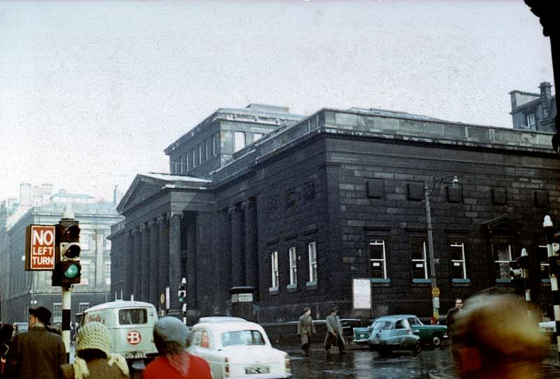 Manchester City Art Gallery.