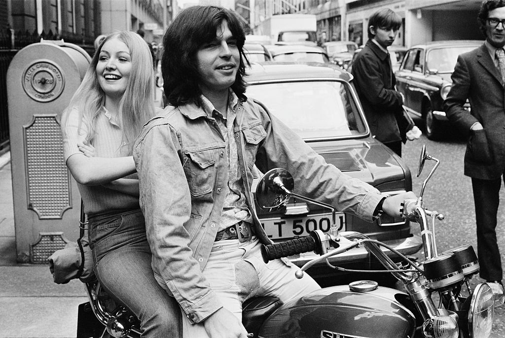 Mary Hopkin with her husband Tony Visconti in London, UK, 17th June 1971.