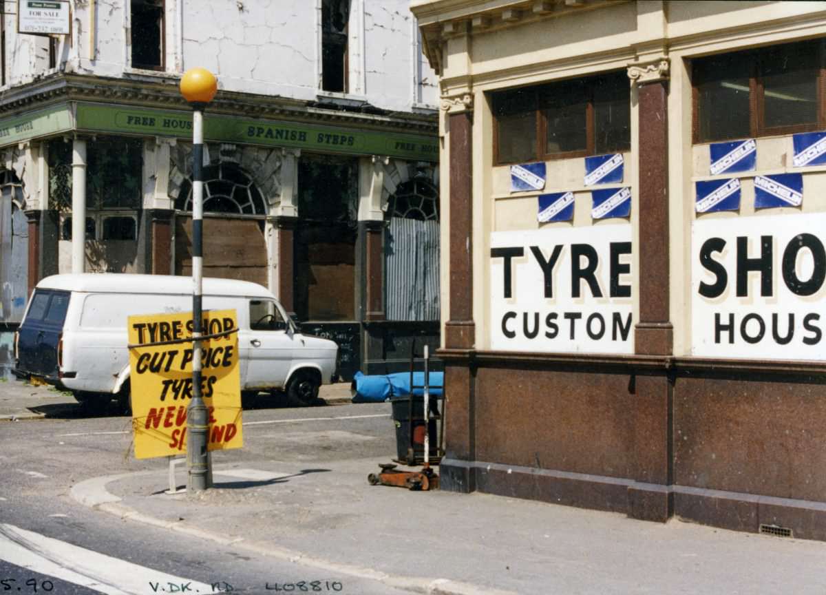 Spanish Steps, Victoria Dock Rd, Custom House, Newham, 1990