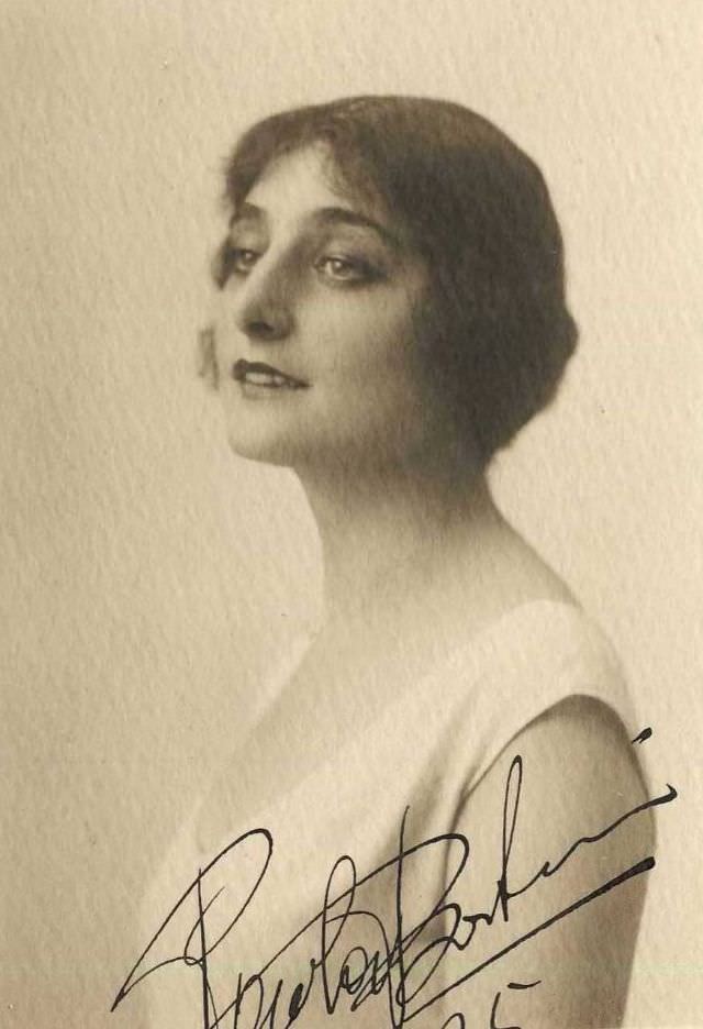 Paola Borboni: Life Story and Gorgeous Photos of the Greatest Italian Stage Actress