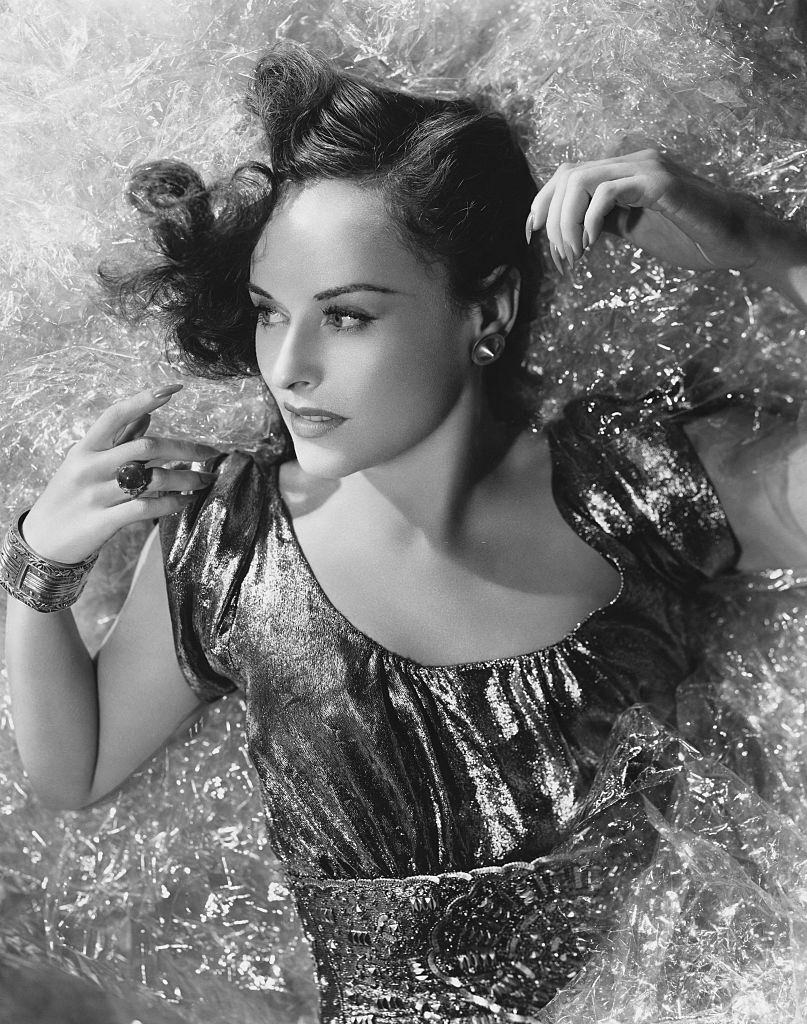 Paulette Goddard in the 1938 movie 'Thrill of a Lifetime'.