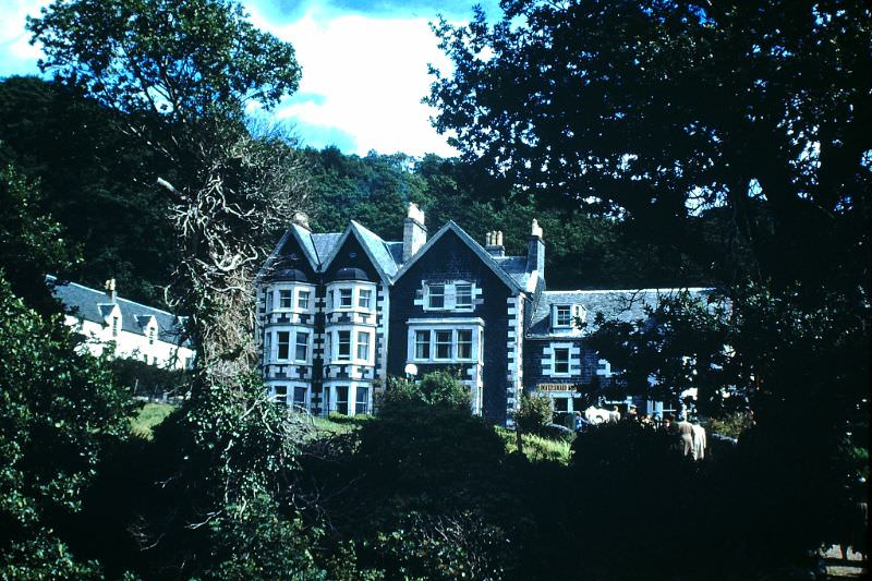 Hotel Inversnaid at Loch Lomond