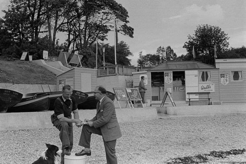 Western Isles, Kirn Lido, Scotland