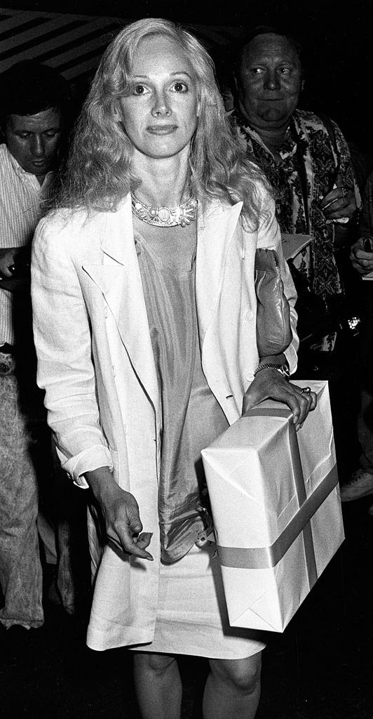 Sondra Locke Sighted Spago Restaurant, 1988.