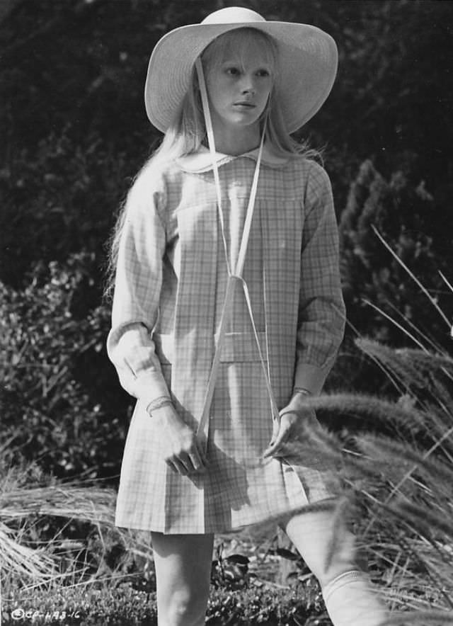 Sondra Locke during a break from shooting, 1960s.