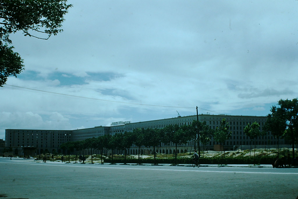 New Govt Admin Building. Madrid, Spain, 1954