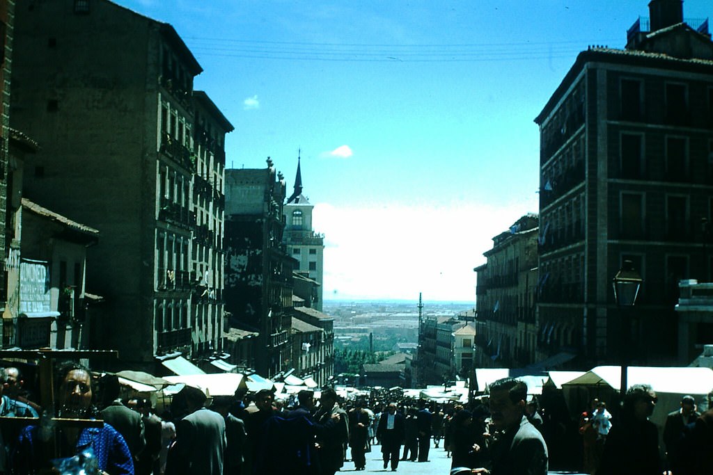 Second Hand market- Old Madrid, 1954