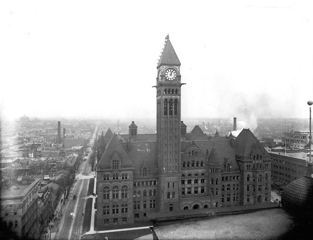 Old (but then new) City Hall, 1907