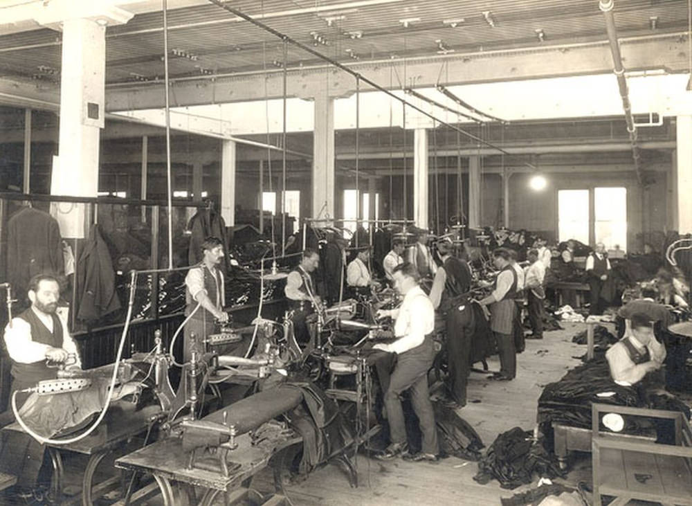 Eaton’s factory interior, 1901