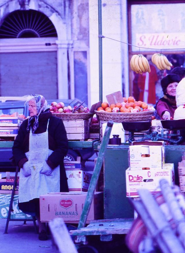 Ponterosso Market